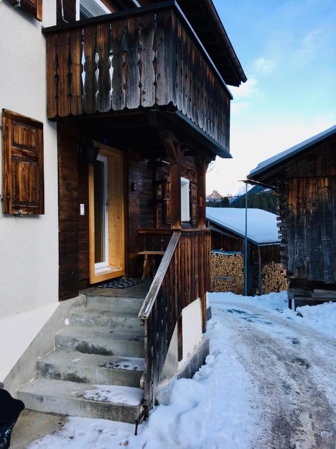 Апартаменты Casa Nacla Sedrun/Surrein Экстерьер фото